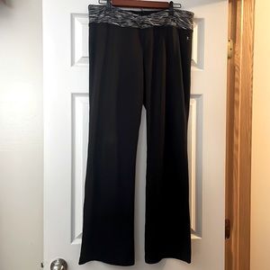 Black spandex workout pants, only worn a few times